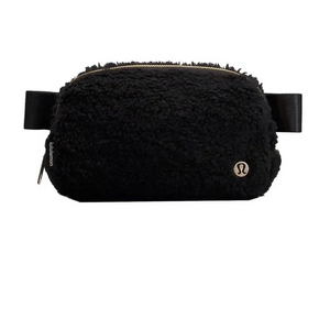 Lululemon Everywhere Belt Bag 1L Fleece‎ Black teddy hard to find new